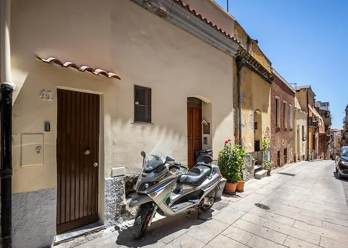 Alma Little House Apartment Cagliari